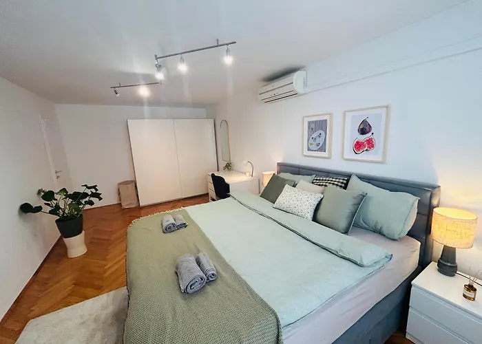Julia Premium Apartment